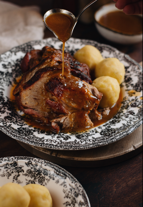 Deutsche Klassiker – 6er Box mit traditionellen deutschen Fertiggerichten wie Rinderroulade, Sauerbraten und Rotkohl